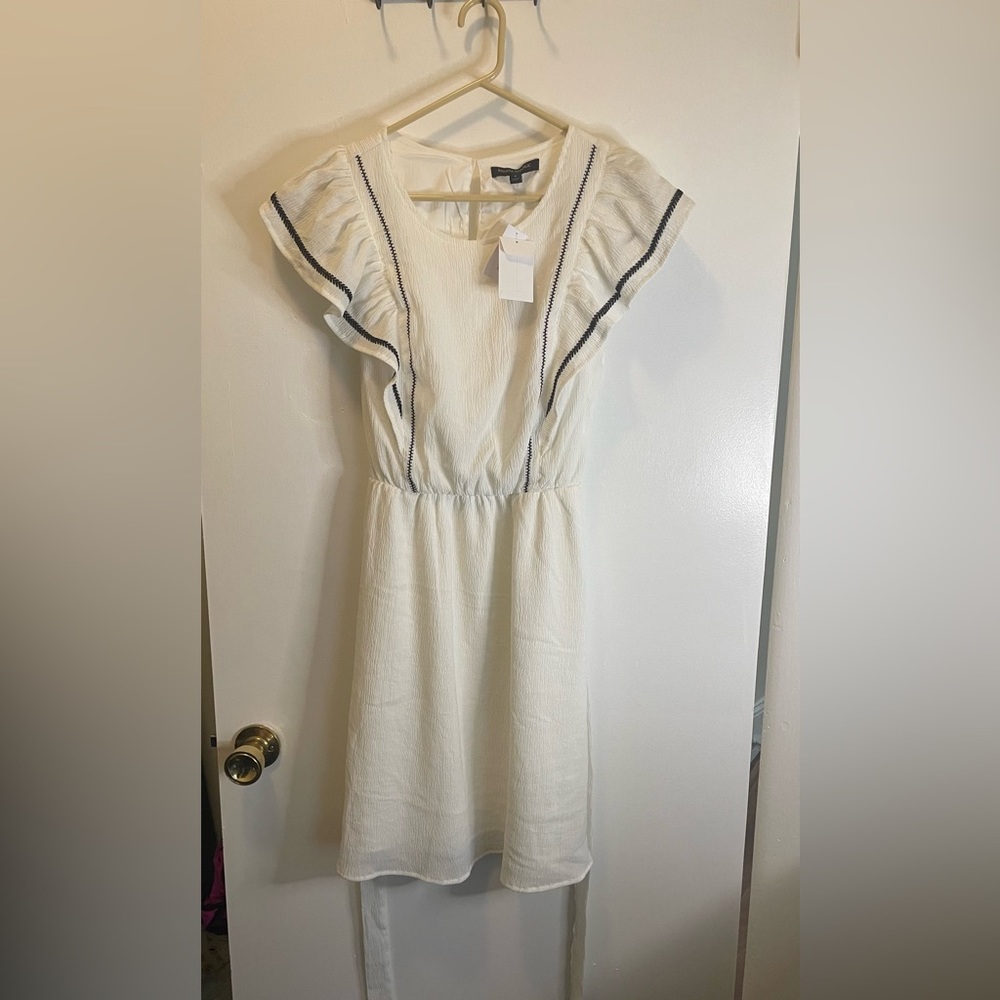 NWT Banana Republic white and black embroidered dress